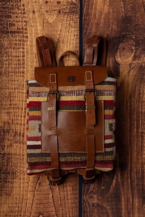 Rucsac handmade din piele naturala si material textil URBAN BAG The Ancuta