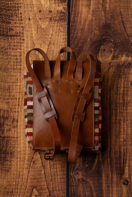 Rucsac handmade din piele naturala si material textil URBAN BAG The Ancuta